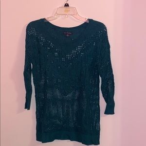 American Eagle women’s small sweater